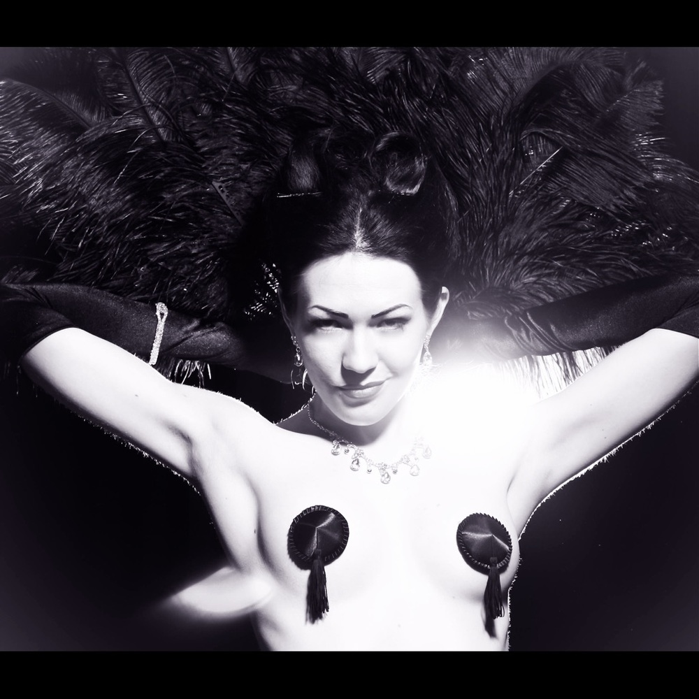 8x10. Made to order. Photo by Jade Noir